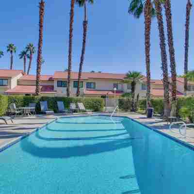 Townhome w/ Pool Access, Near Dtwn Palm Springs! Fitness & Recreational Facilities