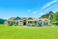 Family-Friendly Eufaula Area Home w/ Boat Parking! - Wifi