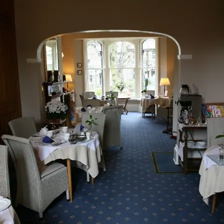 Alexandra Court