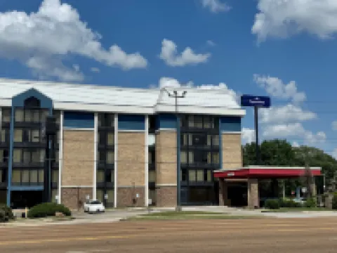 AmericInn by Wyndham Memphis East