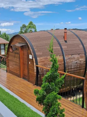 Pousada Villa Barril Отели рядом с достопримечательностью «Escola Mineira de Falcoaria»