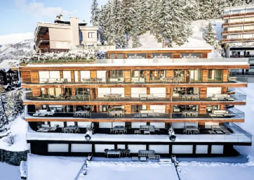 Sport Club Residences & Spa Hotels near Cry d'Er