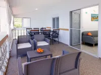 Apartments Villa Senija Hotels in Blato