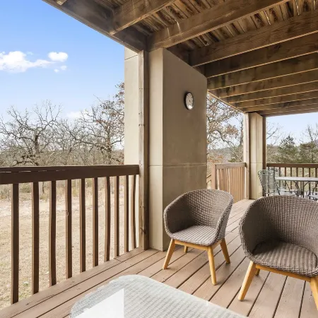 Modern Comfort Retreat