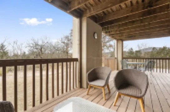 Modern Comfort Retreat