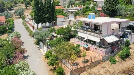 Eretria Panorama Seaview Retreat with Balcony