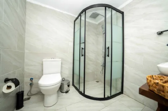 Lov Faralya Adults Only Photos