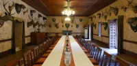 Udai Bilas Palace فنادق في Dungarpur