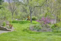 Heated Pool, 6 Acres: Beacon Area Vacation Rental
