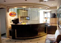 Hotel Decent