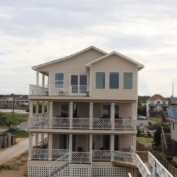 1817 Oceanfront Bed & Breakfast