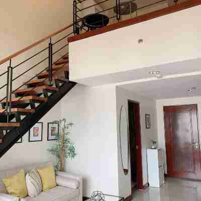 Modern Makati Condo for Rent - City Views & Convenience Others