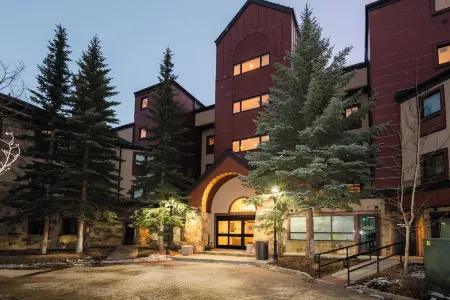 Rocker by AvantStay Gorgeous Ski-in Ski-Out Cabin in Heart of Breck Отели в г. Брекенридж