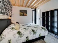 Modern Wellness Stay, Érezée