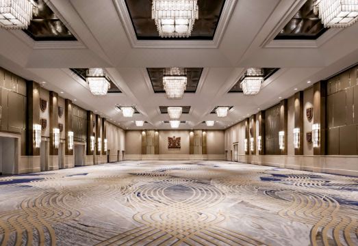 페어몬트 로열 요크 호텔 객실 내부