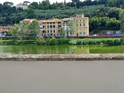 Le RÊVE de Naim Firenze Hotels in Santa Croce