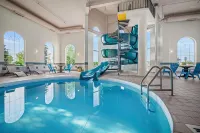 Days Inn & Suites by Wyndham Winkler Hotels in Morden