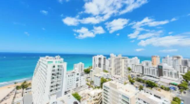 Deluxe Ocean View Studio with Free Parking & Pool