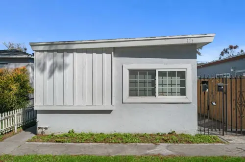 Modern Apartment Near Disneyland - Free Parking