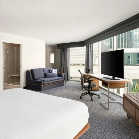 Courtyard Charlotte City Center Отели рядом с достопримечательностью «Площадь Духа/Центр исполнит. искусств Блюменталь»