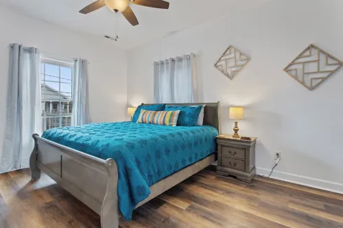 Lovely Home! Close to the Beach and Downtown!