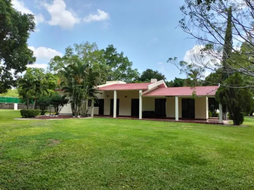 Beautiful Country House Chamilpa in Morelos with AC in Mor. - Sleeps 14