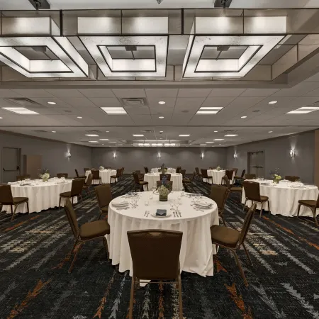 Embassy Suites by Hilton Oklahoma City Will Rogers Airport