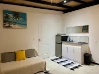 Bungalow with magnificent lagoon and mountain views, in a natural setting