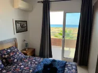 Ocean Breeze Bayview Apartment โรงแรมใน