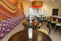 Hilton Garden Inn Charlotte Airport - فطور