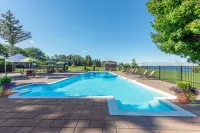 The Inn at Gran View Ogdensburg, Ascend Hotel Collection - Swimmingpools