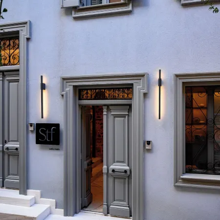 STF Luxury Suites