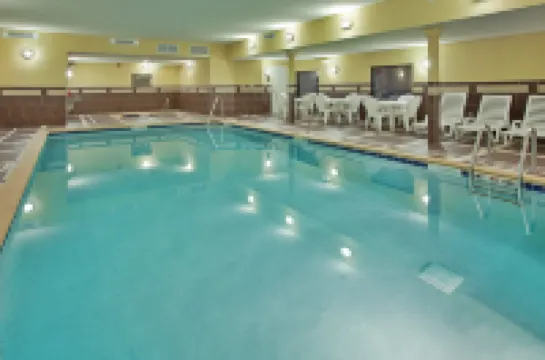 Hampton Inn & Suites Aberdeen Hotels in Aberdeen