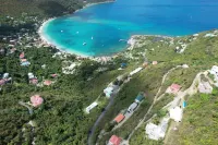 Charming 2-bedroom house with WiFi, AC in amazing Cane Garden Bay