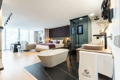 Caramel Diamond Suite Hotels near Playa del Veril