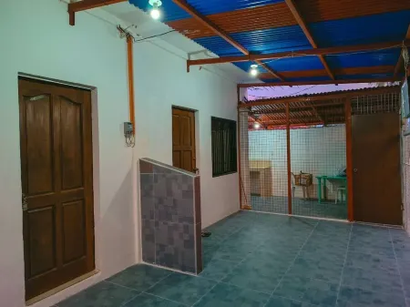 KlentFloyd Apartments