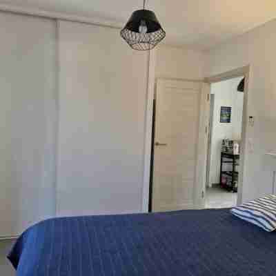 70m2 house with large terrace in secure residence with swimming pool. Rooms