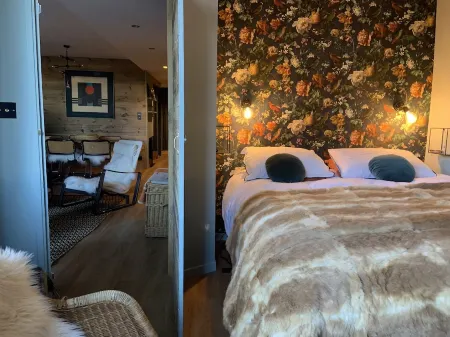 4 Bedroom Apartment in Uvernet-Fours