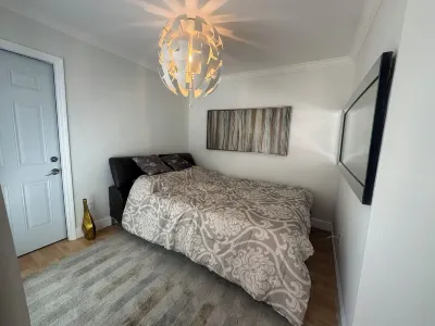 Charming 1-bedroom apartment with WiFi, AC in pleasant Laguna Hills,near highway Hotel in zona CYCLEBAR