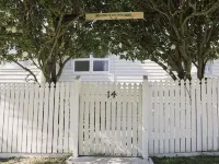 Snacks&Flicks, Cosy Queenslander Kicks-close to PA Hotels in Annerley