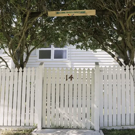 Snacks&Flicks, Cosy Queenslander Kicks-close to PA Отели в г. Аннерли