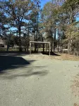 Fishing Camp 1-bedroom/Loft cabin in delightful Brookeland with AC, WiFi