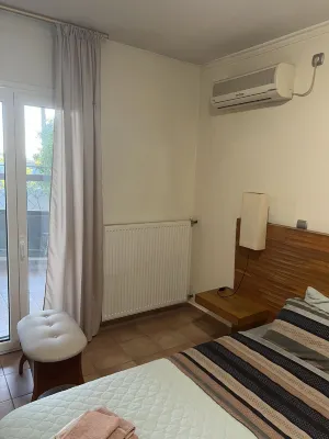 Lagonisi Cozy House 1800m From Beaches Family Friendly Private Parking Hotel in zona Lagonisi