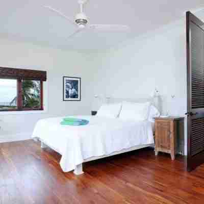 Alfred House 5 Bedroom Home Rooms