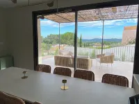 Villa between Avignon and Nîmes with heated outdoor pool on request.