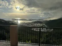 Cozy 2-bedroom apartment in charming St Thomas with WiFi, AC, View