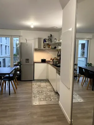 Appartement à 5 Minutes du Métro, Parking Sécurisé, Idéal Pour les Familles