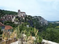Grange Typique du Quercy Aménagée au Coeur du Lot 朗蒂拉克迪科斯住宿飯店