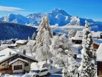 Bright, family-friendly apartment just outside Villars!