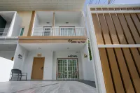 DeliZia de Villa ,Private Villa at Downtown Satun Province Thailand Hotels in 